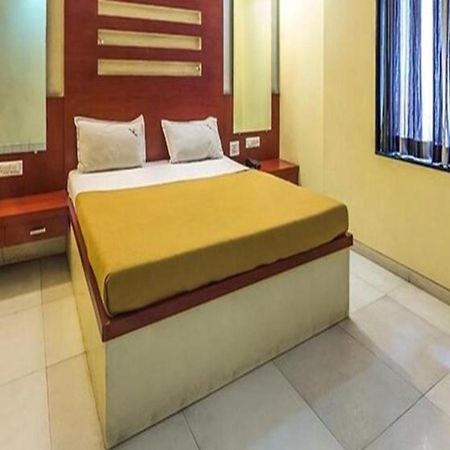 Fabhotel Skylark Inn Nashik Ngoại thất bức ảnh