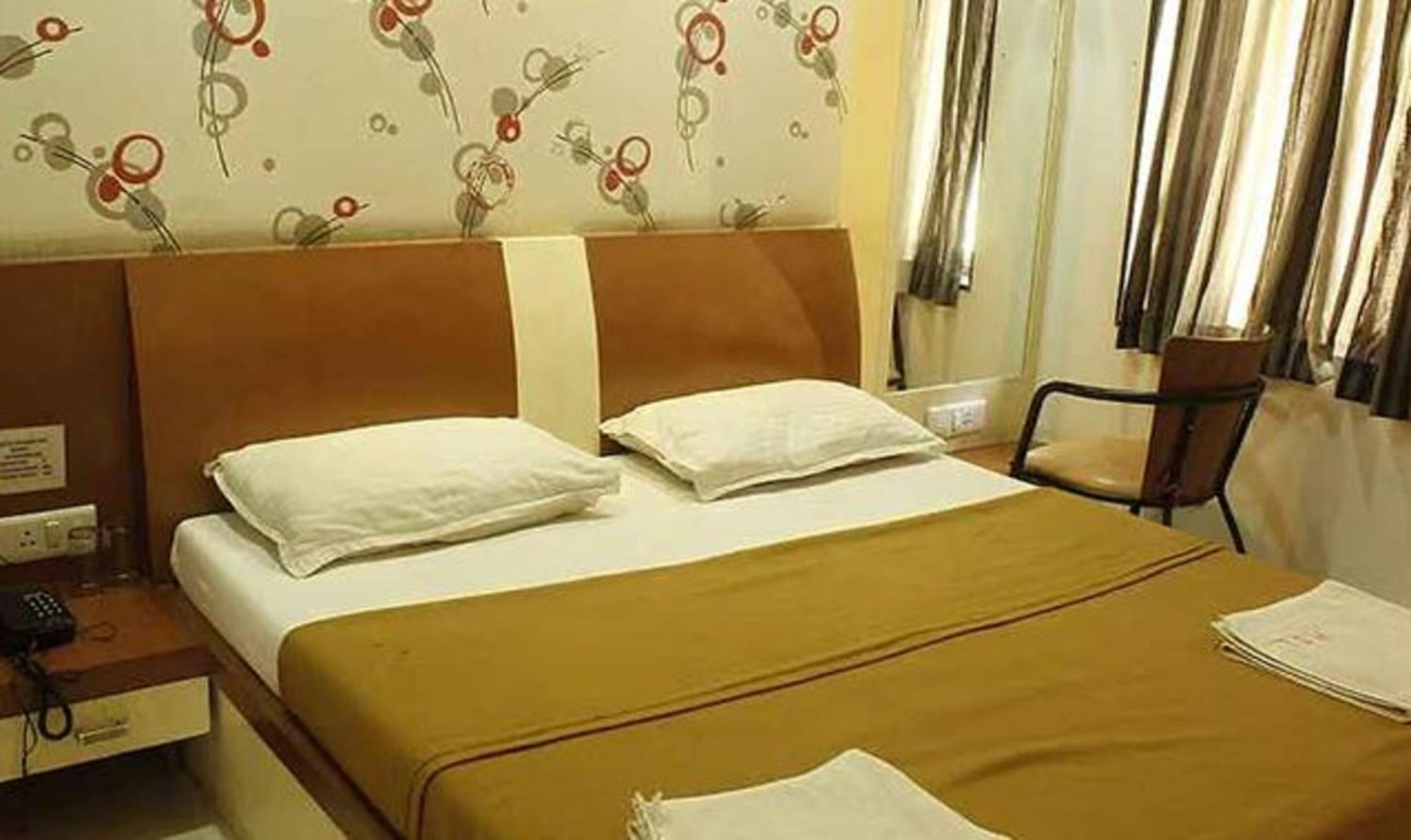 Fabhotel Skylark Inn Nashik Ngoại thất bức ảnh